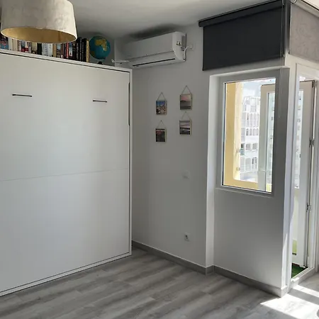 Azvalia Estudio Valdelagrana Apartment *